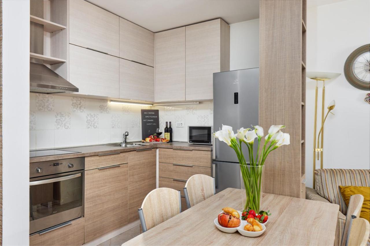 Апартаменты Ana's Place Near The Sea *