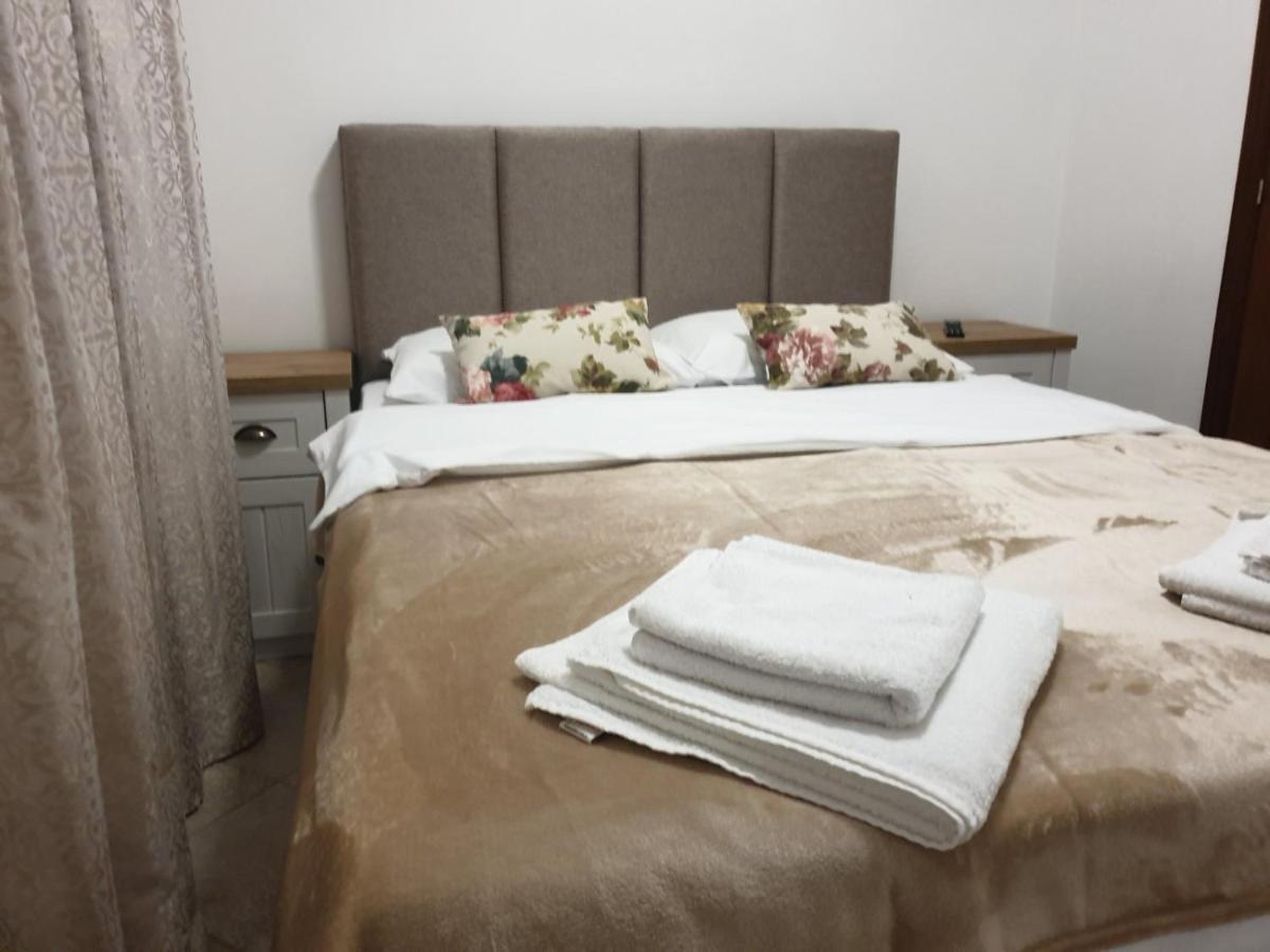 Ana's Place Near The Sea Апартаменти Котор